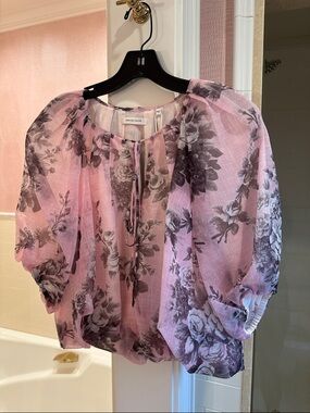 Rebecca’s Taylor Emblem Fleur Bubble Print Top | Peony Combo - Peony